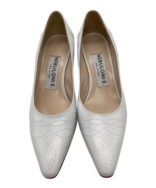 NEBULONIE（ネブローニ）NEBULONIE (ネブローニ) ステッチパンプス ホワイト サイズ:36.5の古着・服飾アイテム