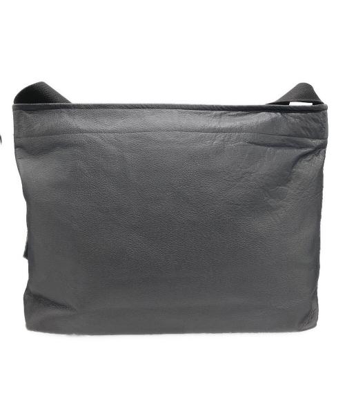 YOHJI YAMAMOTO（ヨウジヤマモト）YOHJI YAMAMOTO (ヨウジヤマモト) NOVELTY COW LEATHER Shoulder Bag ブラックの古着・服飾アイテム