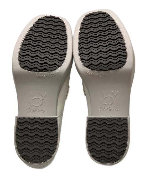 あしながおじさん（アシナガオジサン）あしながおじさん (アシナガオジサン) 厚底チェーンローファー ホワイト サイズ:24.5の古着・服飾アイテム