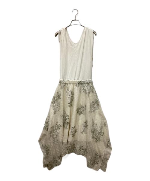 GRACE CONTINENTAL（（グレースコンチネンタル）GRACE CONTINENTAL (（グレースコンチネンタル) フラワー刺繍フレアニットワンピ ホワイト サイズ:36の古着・服飾アイテム