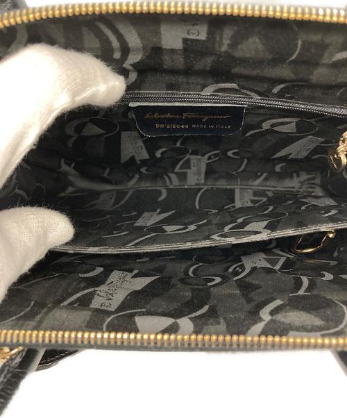 Salvatore Ferragamo（サルヴァトーレ フェラガモ）Salvatore Ferragamo (サルヴァトーレ フェラガモ) ハンドバッグ ガンチーニ ブラックの古着・服飾アイテム