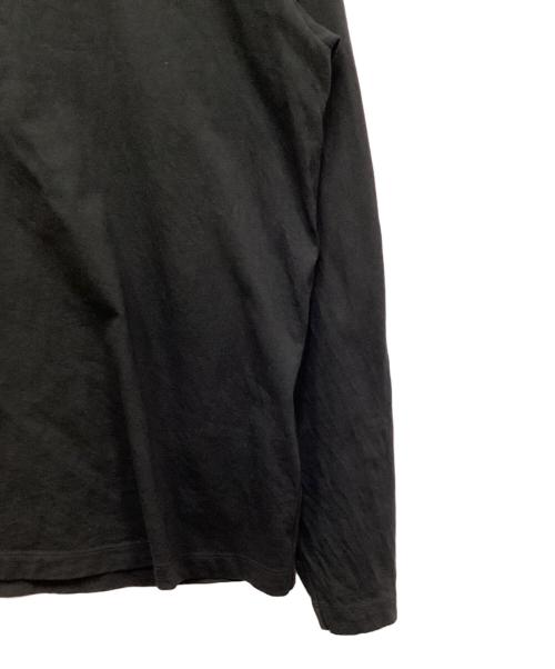 MONCLER（モンクレール）MONCLER (モンクレール) エナメルロゴプリントカットソー ブラック サイズ:Mの古着・服飾アイテム