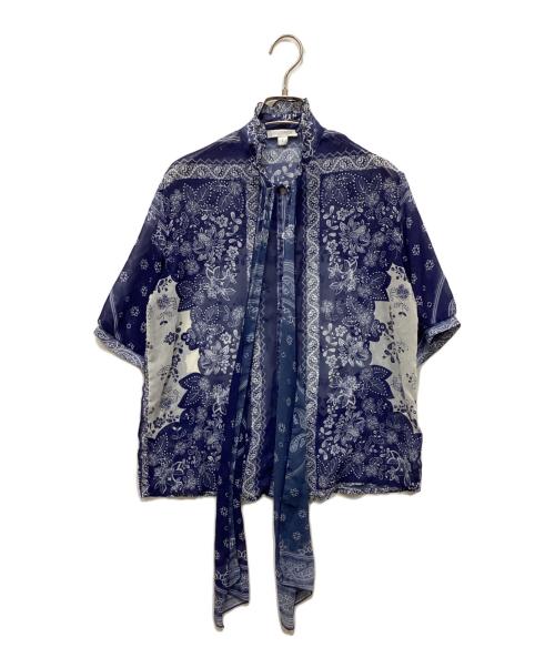 NARA CAMICIE（ナラカミーチェ）NARA CAMICIE (ナラカミーチェ) パネルプリントスタンドフリルボウタイブラウス ブルー サイズ:1の古着・服飾アイテム