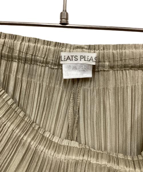 PLEATS PLEASE（プリーツプリーズ）PLEATS PLEASE (プリーツプリーズ) プリーツパンツ ベージュ サイズ:3の古着・服飾アイテム