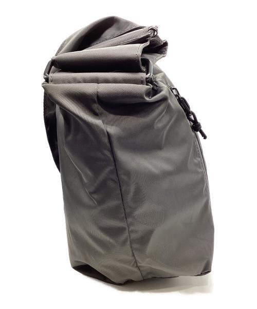 YAK PAK（ヤックパック）YAK PAK (ヤックパック) URBAN RESEARCH DOORS (アーバンリサーチドアーズ) 撥水 別注 SHOULDER BAG/ショルダーバッグ グレーの古着・服飾アイテム