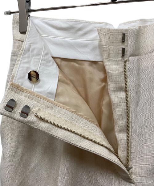 ebure（エブール）ebure (エブール) センタープレスワイドスラックスパンツ アイボリー サイズ:size36の古着・服飾アイテム