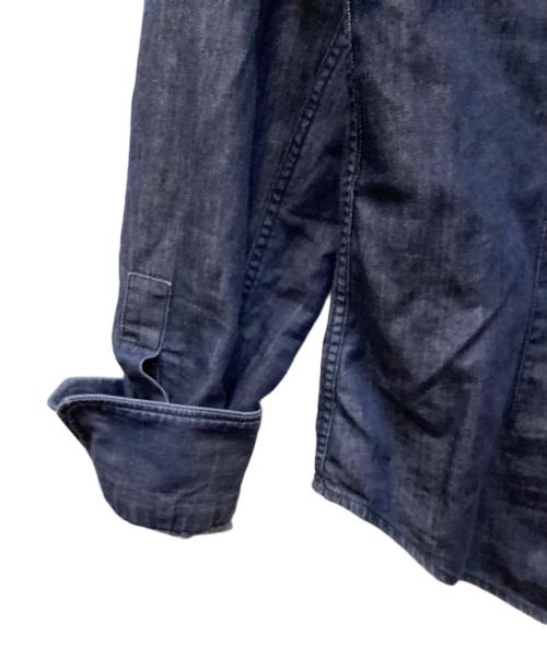 EMPORIO ARMANI（エンポリオ アルマーニ）EMPORIO ARMANI (エンポリオアルマーニ) シャンブレーシャツ インディゴ サイズ:Lの古着・服飾アイテム