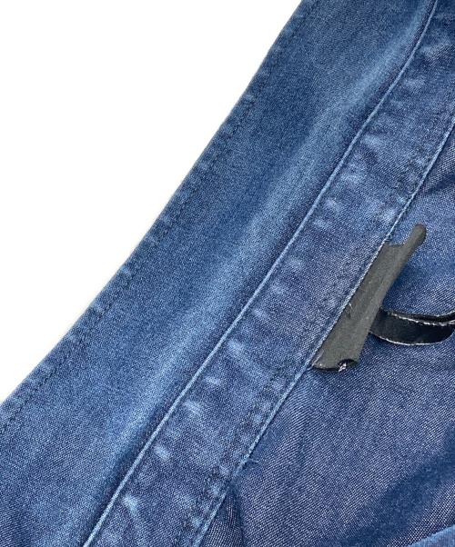 EMPORIO ARMANI（エンポリオ アルマーニ）EMPORIO ARMANI (エンポリオアルマーニ) シャンブレーシャツ インディゴ サイズ:Lの古着・服飾アイテム