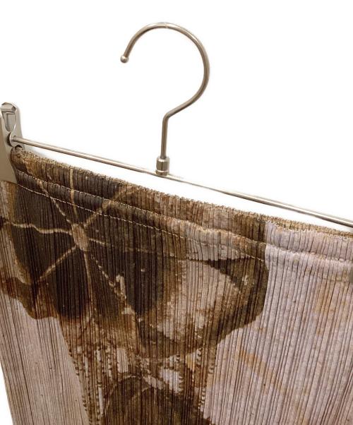 PLEATS PLEASE（プリーツプリーズ）PLEATS PLEASE (プリーツプリーズ) 和柄プリーツスカート ベージュ サイズ:size3の古着・服飾アイテム