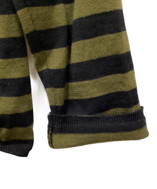 BLACK COMME des GARCONS（ブラックコムデギャルソン）BLACK COMME des GARCONS (ブラックコムデギャルソン) Vネックボーダーニット カーキ サイズ:Sの古着・服飾アイテム