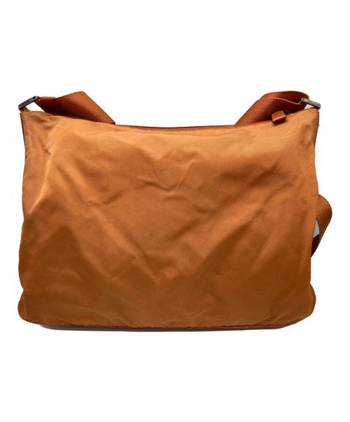 PRADA（プラダ）PRADA (プラダ) トライアングルロゴナイロンショルダーバッグ オレンジの古着・服飾アイテム