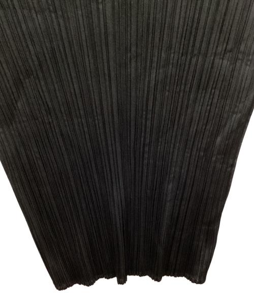 PLEATS PLEASE（プリーツプリーズ）PLEATS PLEASE (プリーツプリーズ) ノースリーブカットソー ブラック サイズ:3の古着・服飾アイテム