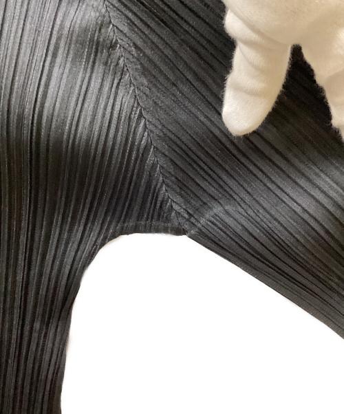PLEATS PLEASE（プリーツプリーズ）PLEATS PLEASE (プリーツプリーズ) プリーツシャツ ブラック サイズ:3の古着・服飾アイテム