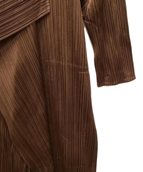 PLEATS PLEASE（プリーツプリーズ）PLEATS PLEASE (プリーツプリーズ) ベルテッドプリーツカーディガン ブラウン サイズ:3の古着・服飾アイテム