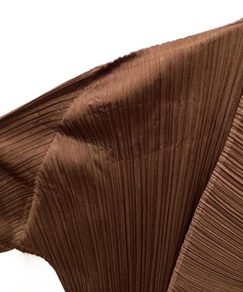 PLEATS PLEASE（プリーツプリーズ）PLEATS PLEASE (プリーツプリーズ) ベルテッドプリーツカーディガン ブラウン サイズ:3の古着・服飾アイテム