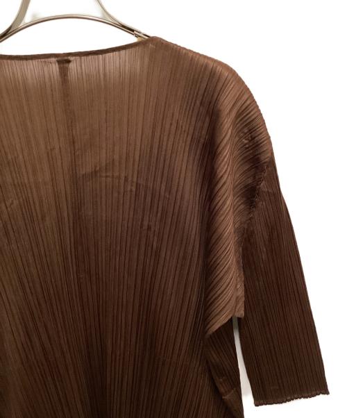 PLEATS PLEASE（プリーツプリーズ）PLEATS PLEASE (プリーツプリーズ) ベルテッドプリーツカーディガン ブラウン サイズ:3の古着・服飾アイテム