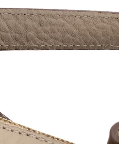 IACUCCI（イアクッチ）IACUCCI (イアクッチ) レザーハンドバッグ ベージュの古着・服飾アイテム