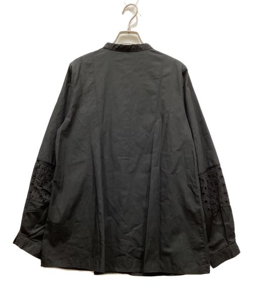 willfully（ウィルフリー）willfully (ウィルフリー) patchwork lace sleeve cord embroidery BL ブラック サイズ:freeの古着・服飾アイテム