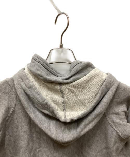 BLACK COMME des GARCONS（ブラックコムデギャルソン）BLACK COMME des GARCONS (ブラックコムデギャルソン) 変形短丈パーカー グレー サイズ:Sの古着・服飾アイテム