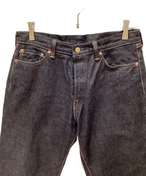 MOMOTARO JEANS（桃太郎ジーンズ）MOMOTARO JEANS (桃太郎ジーンズ) 15周年記念 出陣 クラシック ストレート ジーンズ インディゴ サイズ:w32の古着・服飾アイテム