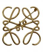 LOEWEロエベ）の古着「アナグラムブローチ」｜ゴールド（ORO）