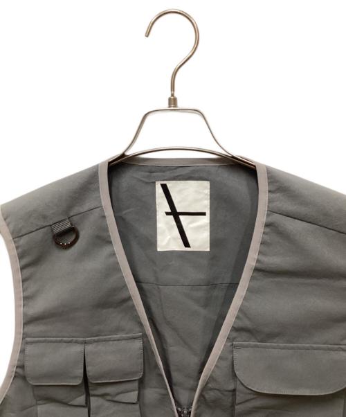 AZUL by moussy（アズールバイマウジー）AZUL by moussy (アズールバイマウジー) フィッシャーマンベスト グレー サイズ:Free 未使用品の古着・服飾アイテム