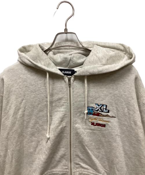 X-LARGE（エクストララージ）X-LARGE (エクストララージ) ジップパーカー アイボリー サイズ:Mの古着・服飾アイテム