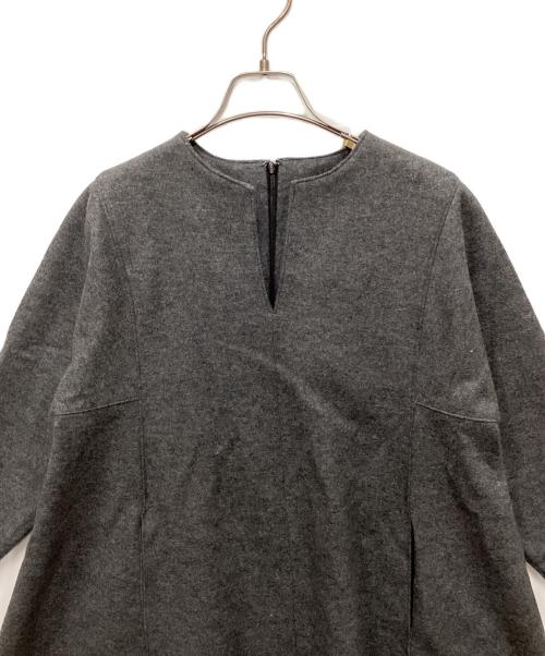 RITA JEANS TOKYO R/R（リタジーンズトウキョウ）RITA JEANS TOKYO R/R (リタジーンズトウキョウ) ウールワンピース グレー サイズ:1の古着・服飾アイテム