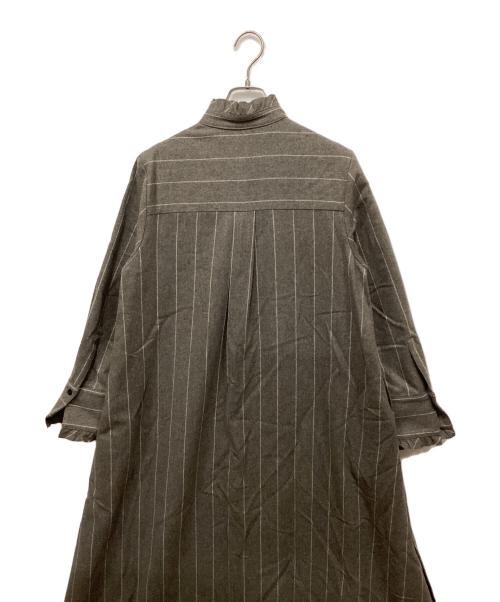 ebure（エブール）ebure (エブール) ワイドストライプフランネルシャツワンピース グレー サイズ:38の古着・服飾アイテム