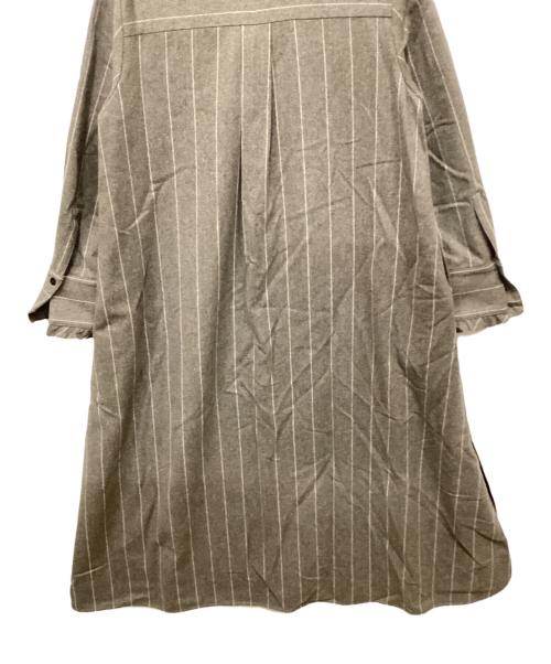 ebure（エブール）ebure (エブール) ワイドストライプフランネルシャツワンピース グレー サイズ:38の古着・服飾アイテム