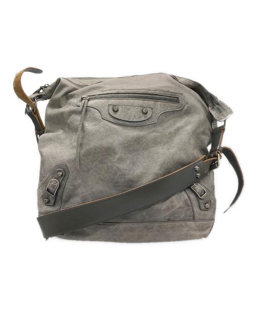 BALENCIAGA（バレンシアガ）BALENCIAGA (バレンシアガ) ザメンズデイショルダーバッグ グレーの古着・服飾アイテム