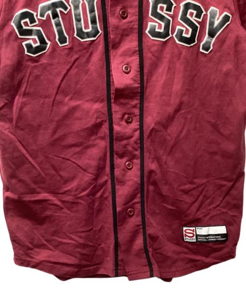stussy（ステューシー）stussy (ステューシー) ベースボールシャツ バーガンディー サイズ:Sの古着・服飾アイテム
