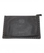 VALENTINO GARAVANIヴァレンティノ・ガラヴァーニ）の古着「スタッズクラッチバッグ」｜ブラック