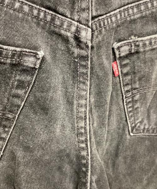 LEVI'S（リーバイス）LEVI'S (リーバイス) 550ブラックデニムパンツ ブラック サイズ:81cm (W32)の古着・服飾アイテム