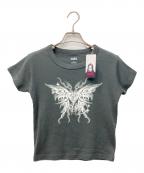 X-GIRLエックスガール）の古着「TRIBAL BUTTERFLY S/S BABY TEE/トライバルバタフライベイビーTシャツ」｜グレー