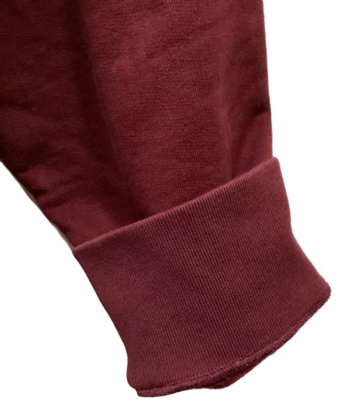 OAMC（オーエーエムシー）OAMC (オーエーエムシー) TILT CREWNECK SWEATSHIRT レッド サイズ:Mの古着・服飾アイテム