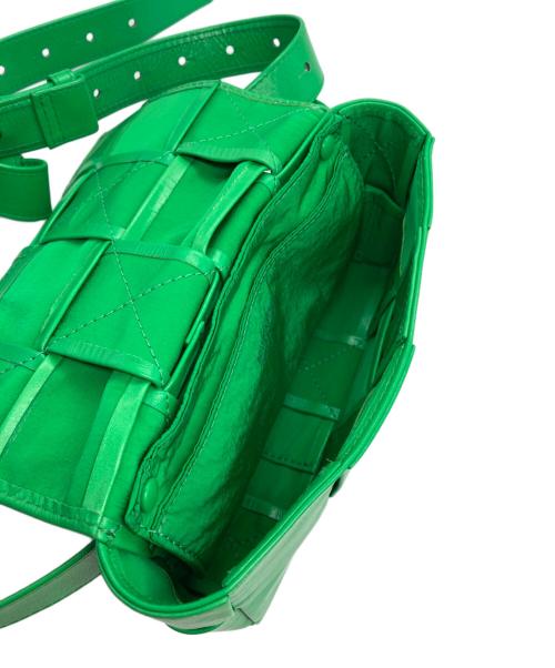 BOTTEGA VENETA（ボッテガベネタ）BOTTEGA VENETA (ボッテガベネタ) カセット ウエストバッグ グリーンの古着・服飾アイテム