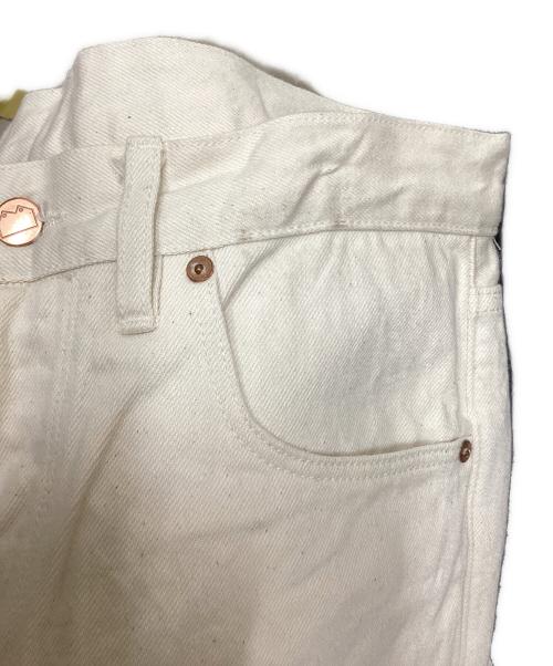 BLACKHORSE LANE ATELIERS（ブラックホースレーン アトリエ）BLACKHORSE LANE ATELIERS (ブラックホースレーン アトリエ) デニムパンツ ホワイト サイズ:30の古着・服飾アイテム