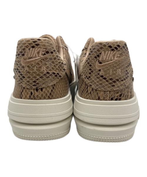 NIKE（ナイキ）NIKE (ナイキ) W AF1 PLT.AF.ORM ベージュ サイズ:27cmの古着・服飾アイテム