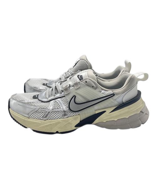 NIKE（ナイキ）NIKE (ナイキ) V2K RUN SUMMIT グレー サイズ:25.5cmの古着・服飾アイテム