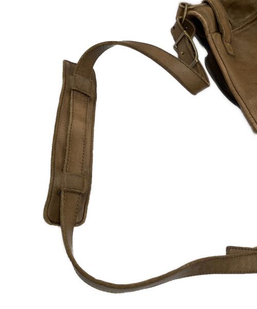 BURBERRY BLUE LABEL（バーバリーロンドンブルーレーベル）BURBERRY BLUE LABEL (バーバリーロンドンブルーレーベル) オールレザーレザーショルダーバッグ ブラウンの古着・服飾アイテム