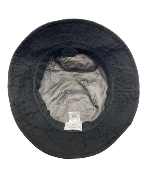 Vivienne Westwood（ヴィヴィアンウエストウッド）Vivienne Westwood (ヴィヴィアンウエストウッド) バケットハット ブラックの古着・服飾アイテム