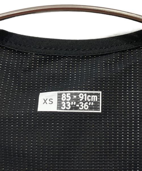 SALOMON（サロモン）SALOMON (サロモン) ジョギングベスト ホワイト サイズ:XS 未使用品の古着・服飾アイテム