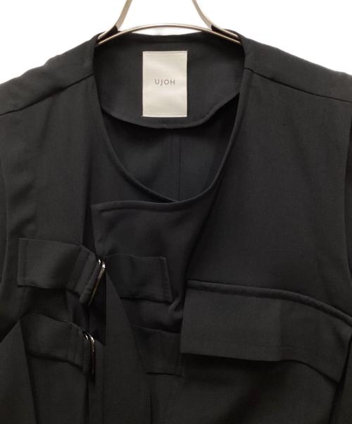Ujoh（ウジョー）Ujoh (ウジョー) STUDIOUS (ステュディオス) STUDIOUS別注 Pocket W Belted Vest/ポケットダブルベルトベスト ブラック サイズ:3の古着・服飾アイテム