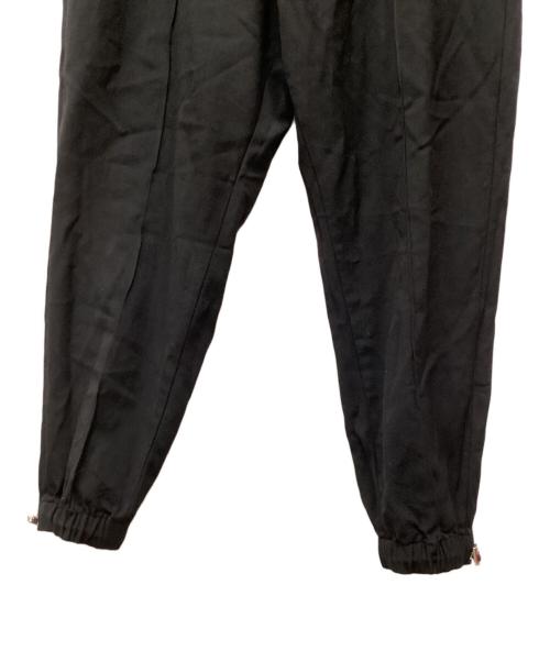 DSQUARED2（ディースクエアード）DSQUARED2 (ディースクエアード) センタークリースジョガーパンツ ブラック サイズ:48の古着・服飾アイテム