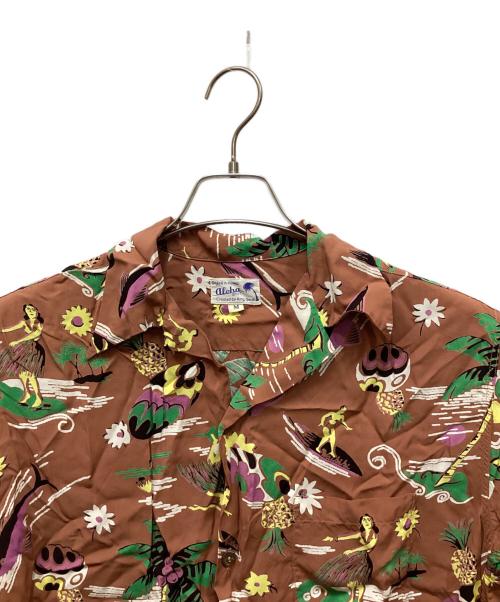 Sun Surf（サンサーフ）Sun Surf (サンサーフ) ELLERY CHUN'S CREATION アロハシャツ レッド サイズ:Mの古着・服飾アイテム