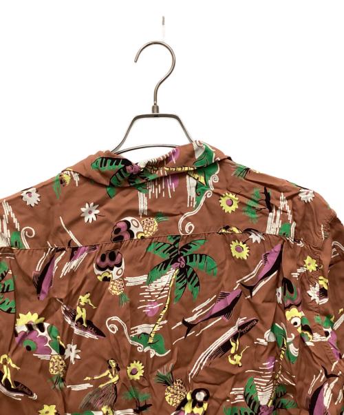 Sun Surf（サンサーフ）Sun Surf (サンサーフ) ELLERY CHUN'S CREATION アロハシャツ レッド サイズ:Mの古着・服飾アイテム