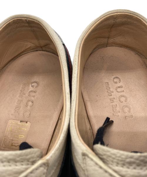 GUCCI（グッチ）GUCCI (グッチ) ビー刺繍シェリーラインスニーカー ベージュ サイズ:8の古着・服飾アイテム