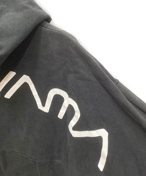 2G（ツージー）2G (ツージー) 空山基 (ソラヤマハジメ) アートプリントパーカー ブラック サイズ:XLの古着・服飾アイテム