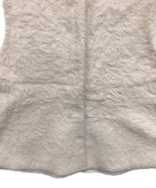 BALLSEY（ボールジィ）BALLSEY (ボールジィ) フェザーヤーンペプラムベスト ホワイト サイズ:Sの古着・服飾アイテム